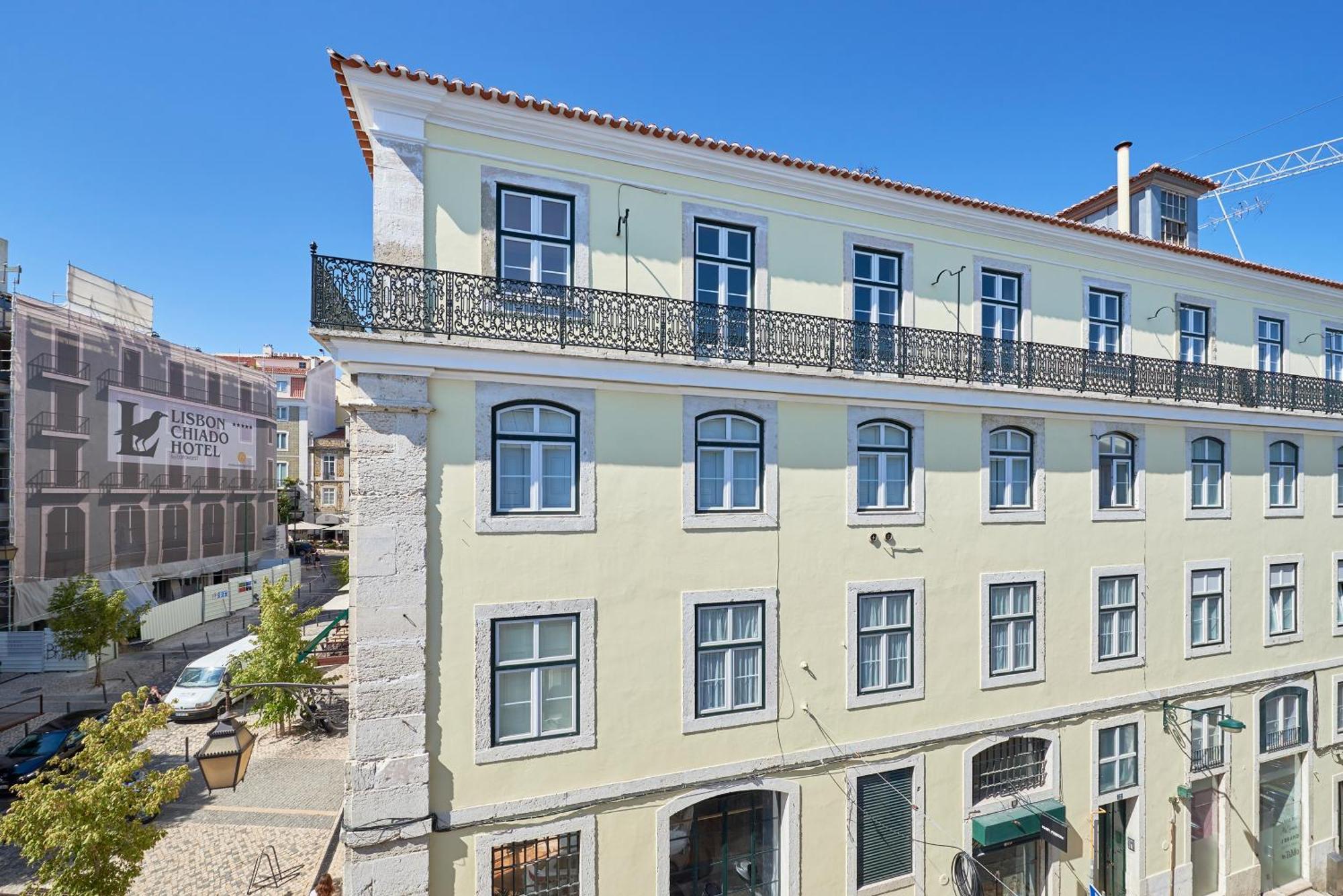 Appartamento Casa Portuguesa Carmo Lisbona Esterno foto