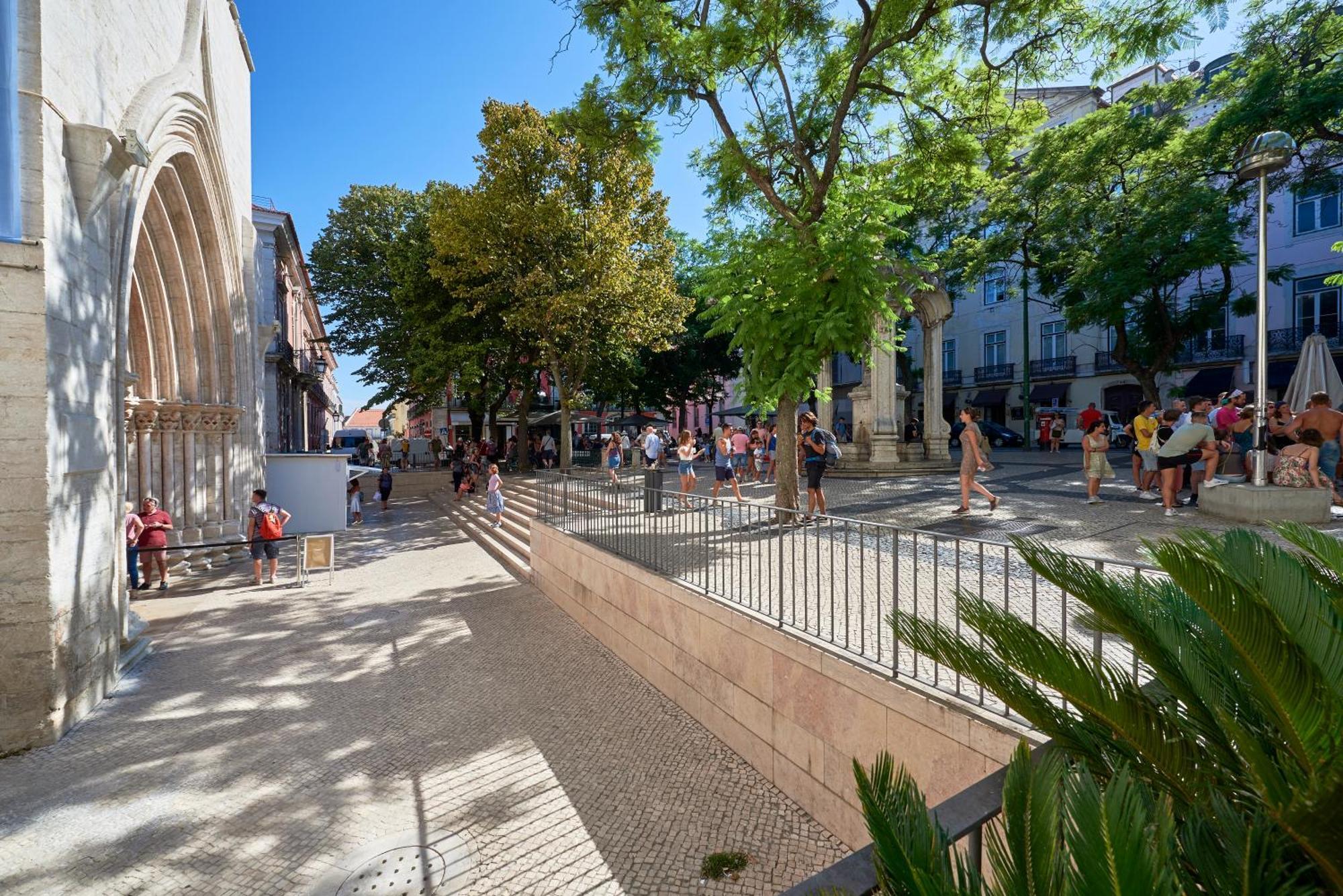 Appartamento Casa Portuguesa Carmo Lisbona Esterno foto